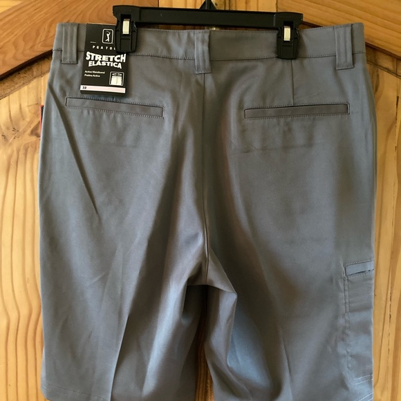 Men’s PGA Tour gray flat front chino cargo Bermuda shorts size 32 - NWT - Picture 4 of 9
